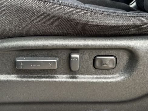 Used 2020 Honda Pilot EX image 25