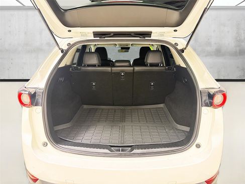 Used 2020 MAZDA CX-5 Touring image 23