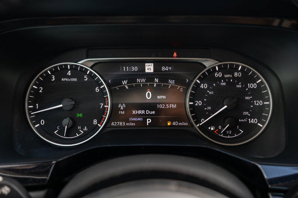 Used 2024 Nissan Pathfinder SL w/ SL Premium Package FWD image 24