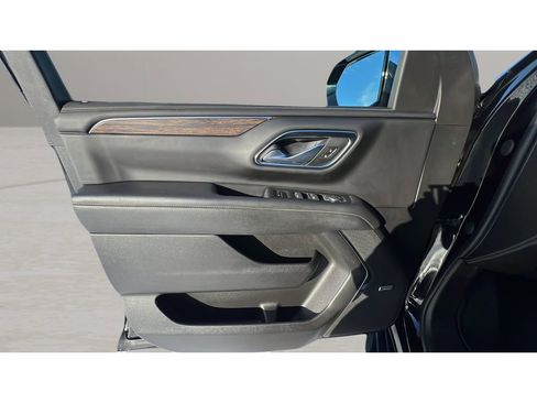 Used 2023 Chevrolet Tahoe Premier image 26