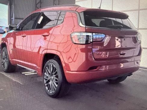 Used 2022 Jeep Compass Limited AWD/4WD image 8