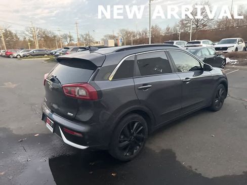 Used 2018 Kia Niro EX w/ EX Touring Graphite Edition image 18