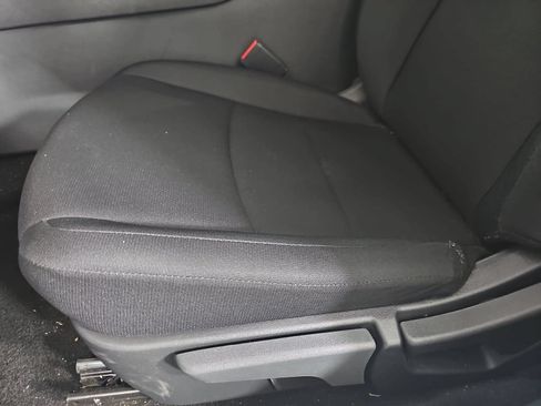 Certified 2025 Nissan Sentra S FWD image 25