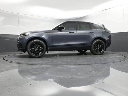 Certified 2025 Land Rover Range Rover Velar Dynamic SE image 29