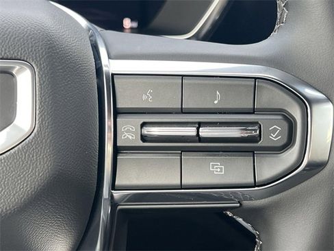 New 2026 GMC Canyon Elevation image 14