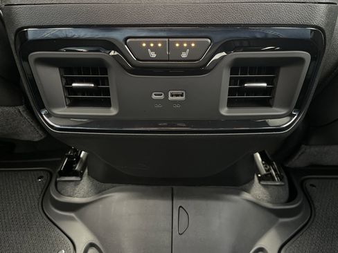 New 2026 GMC Sierra 3500 AT4 image 57