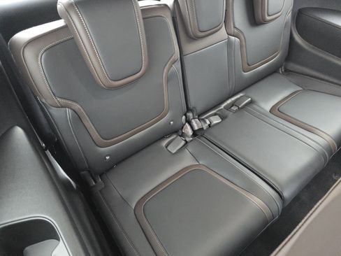 New 2026 Nissan Armada SL w/ Captain's Chari Seat Package AWD/4WD image 25