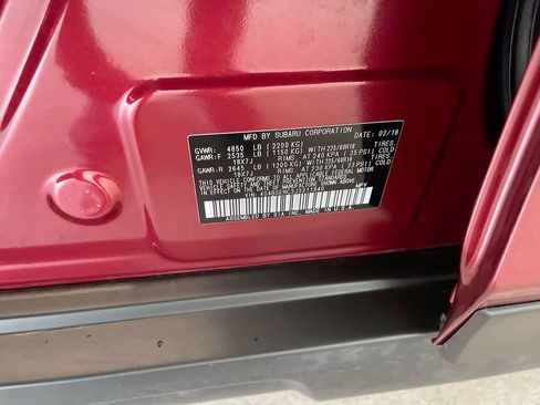 Used 2018 Subaru Outback 3.6R Limited image 28