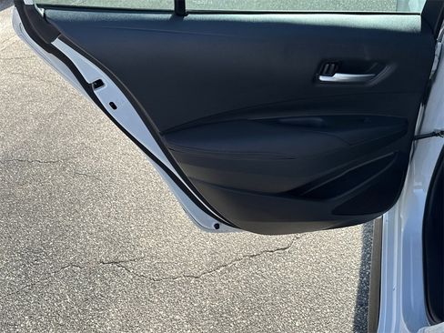 Used 2023 Toyota Corolla SE image 21