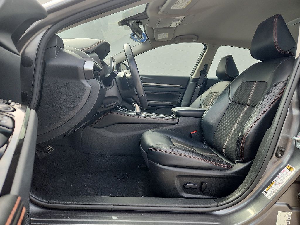 Used 2023 Nissan Altima 2.5 SR FWD image 8
