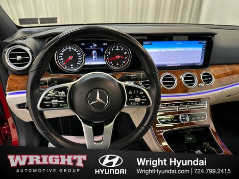 Used 2019 Mercedes-Benz E 300 4MATIC image 19