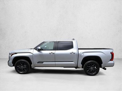 Used 2023 Toyota Tundra Platinum AWD/4WD image 9