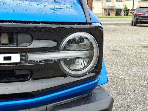 Used 2024 Ford Bronco Outer Banks image 9