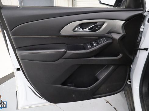 Used 2021 Chevrolet Traverse LS w/ LPO, Floor Liner Package FWD image 12