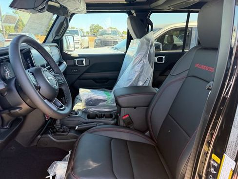 New 2026 Jeep Gladiator Rubicon AWD/4WD image 14