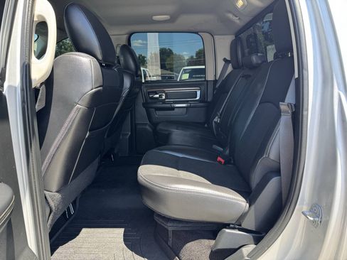 Used 2017 RAM 1500 Laramie AWD/4WD image 14