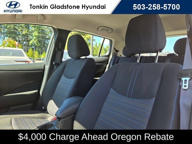 Used 2025 Nissan Leaf S FWD image 21