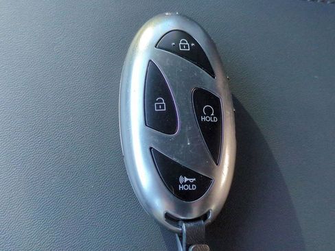 Used 2025 Hyundai Santa Fe Calligraphy image 32