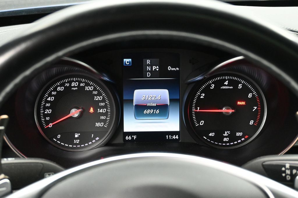 Used 2017 Mercedes-Benz C 300 4MATIC Coupe image 11