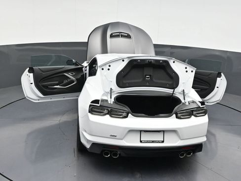 Used 2019 Chevrolet Camaro SS image 35