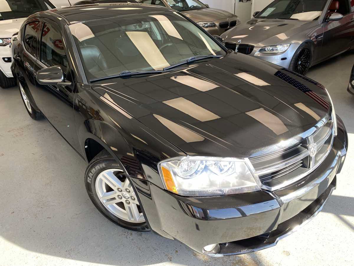 Used 2010 Dodge Avenger R/T w/ Premium Convenience Group FWD image 9