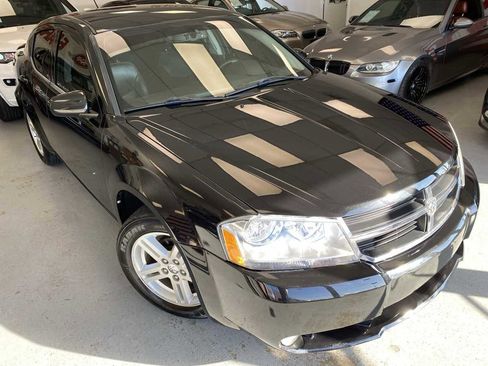 Used 2010 Dodge Avenger R/T w/ Premium Convenience Group image 9