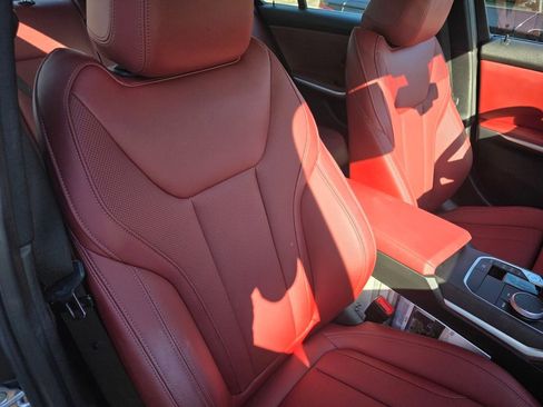 Certified 2022 BMW 330i Sedan w/ Premium Package 2 image 29