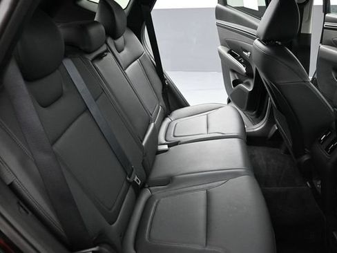 Used 2024 Hyundai Tucson Limited FWD image 16