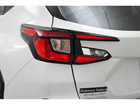 Used 2025 Subaru Crosstrek 2.5i Premium AWD/4WD image 25