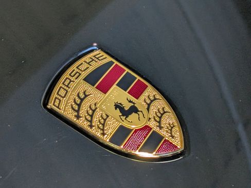 New 2026 Porsche Macan image 13