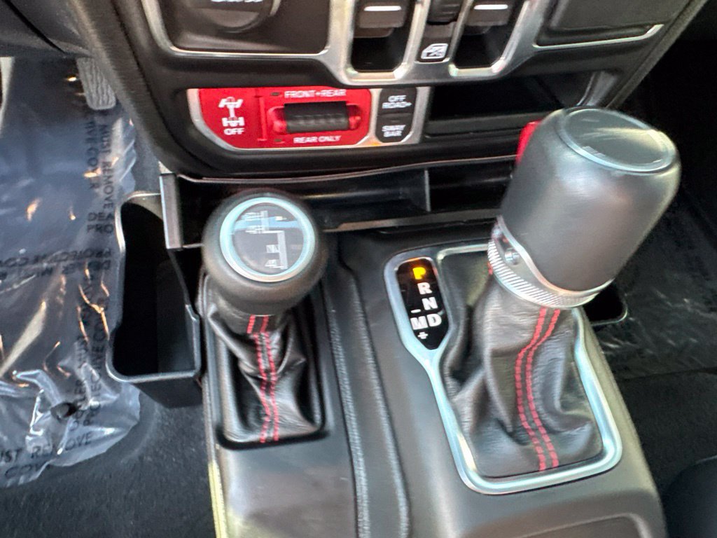 Used 2023 Jeep Gladiator Rubicon w/ LED Lighting Group AWD/4WD image 51