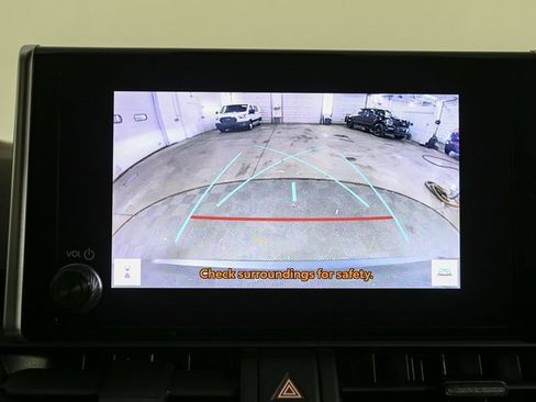 Used 2023 Toyota RAV4 LE image 21