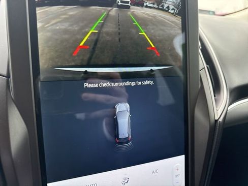 Used 2021 Ford Edge SEL w/ Convenience Package image 34