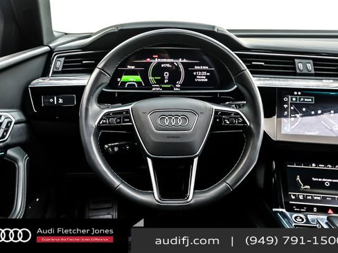 Used 2022 Audi e-tron Chronos w/ Chronos Package image 15