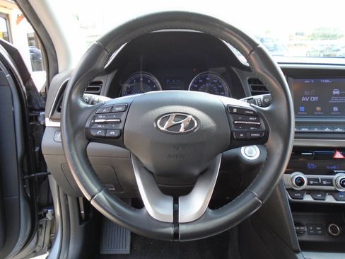 Used 2019 Hyundai Elantra Value Edition w/ Cargo Package FWD image 15