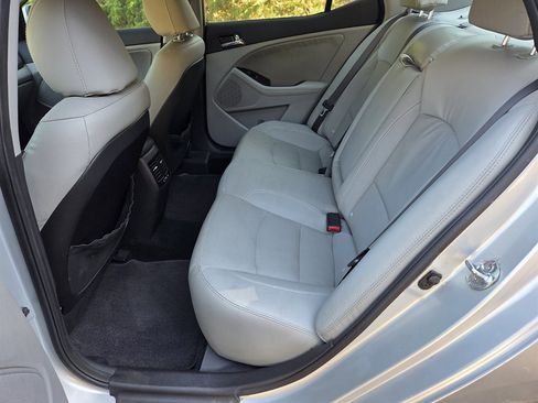 Used 2012 Kia Optima EX w/ Premium Pkg image 33