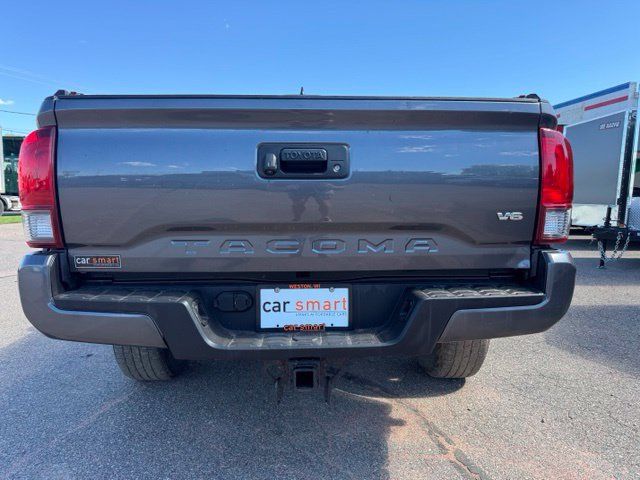 Used 2019 Toyota Tacoma SR5 AWD/4WD image 6