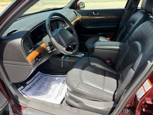 Used 2001 Lincoln Continental FWD image 10