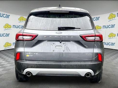 Used 2023 Ford Escape Active AWD/4WD image 5