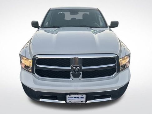 Used 2024 RAM 1500 Classic SLT image 9