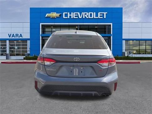 Used 2021 Toyota Corolla SE FWD image 4