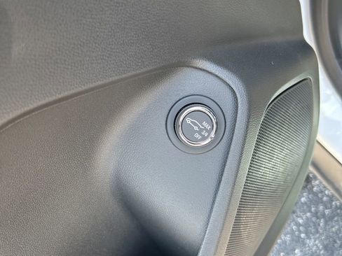 New 2026 Chevrolet TrailBlazer RS w/ Convenience Package image 31