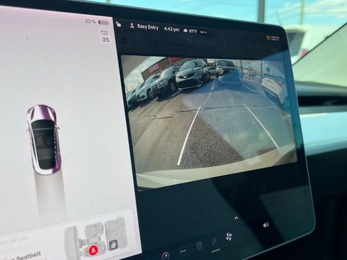 Used 2019 Tesla Model 3 Standard Range Plus image 37