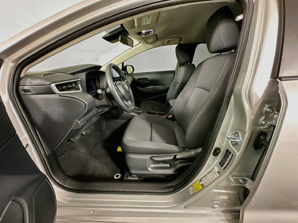 Certified 2026 Toyota Corolla LE FWD image 20