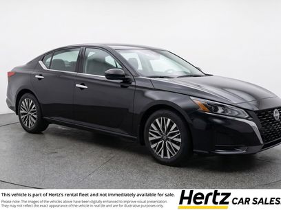 Used 2025 Nissan Altima 2.5 SV