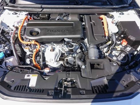 Used 2024 Honda Accord Sport image 26