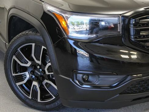Used 2019 GMC Acadia SLT w/ Black Edition AWD/4WD image 3