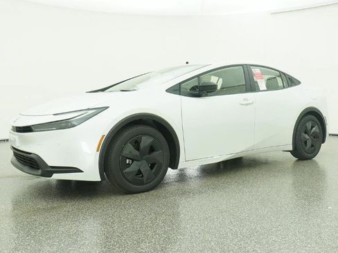 New 2026 Toyota Prius LE image 6