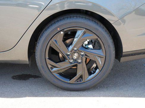 New 2026 Hyundai Elantra SEL Sport Premium FWD image 4