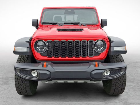 Used 2026 Jeep Gladiator Mojave AWD/4WD image 2
